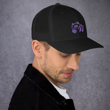 Load image into Gallery viewer, Trucker Cap - Violet Pandeau
